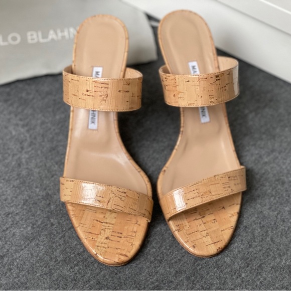 Manolo Blahnik Natural Cork Sandal - Picture 2 of 8